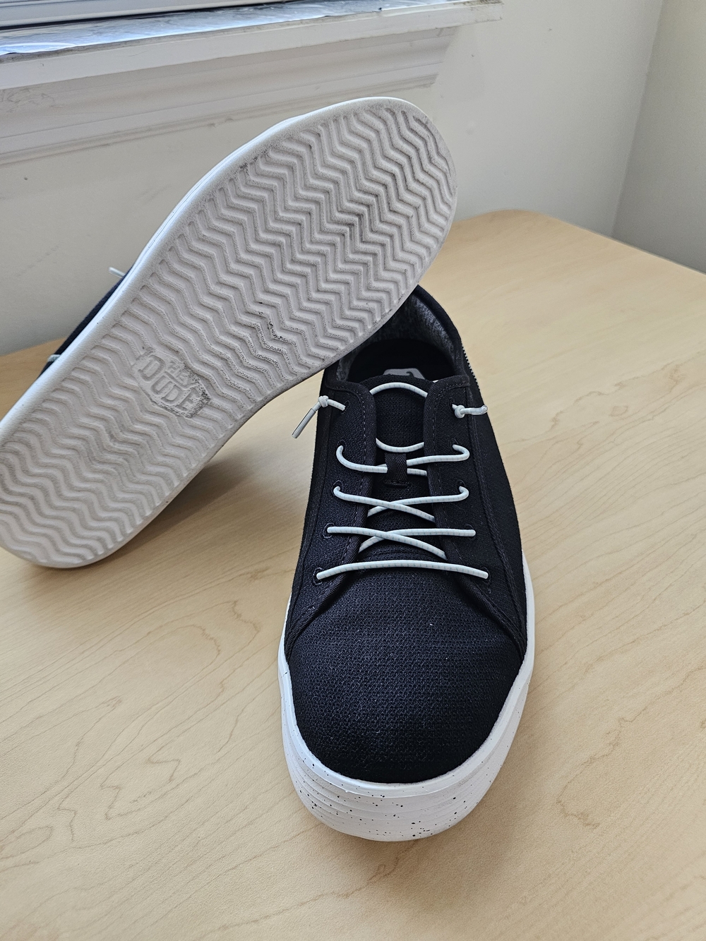 Men's Hey Dude In Like New Condition